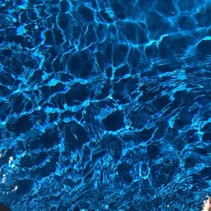 Meet your Posher, Sandi